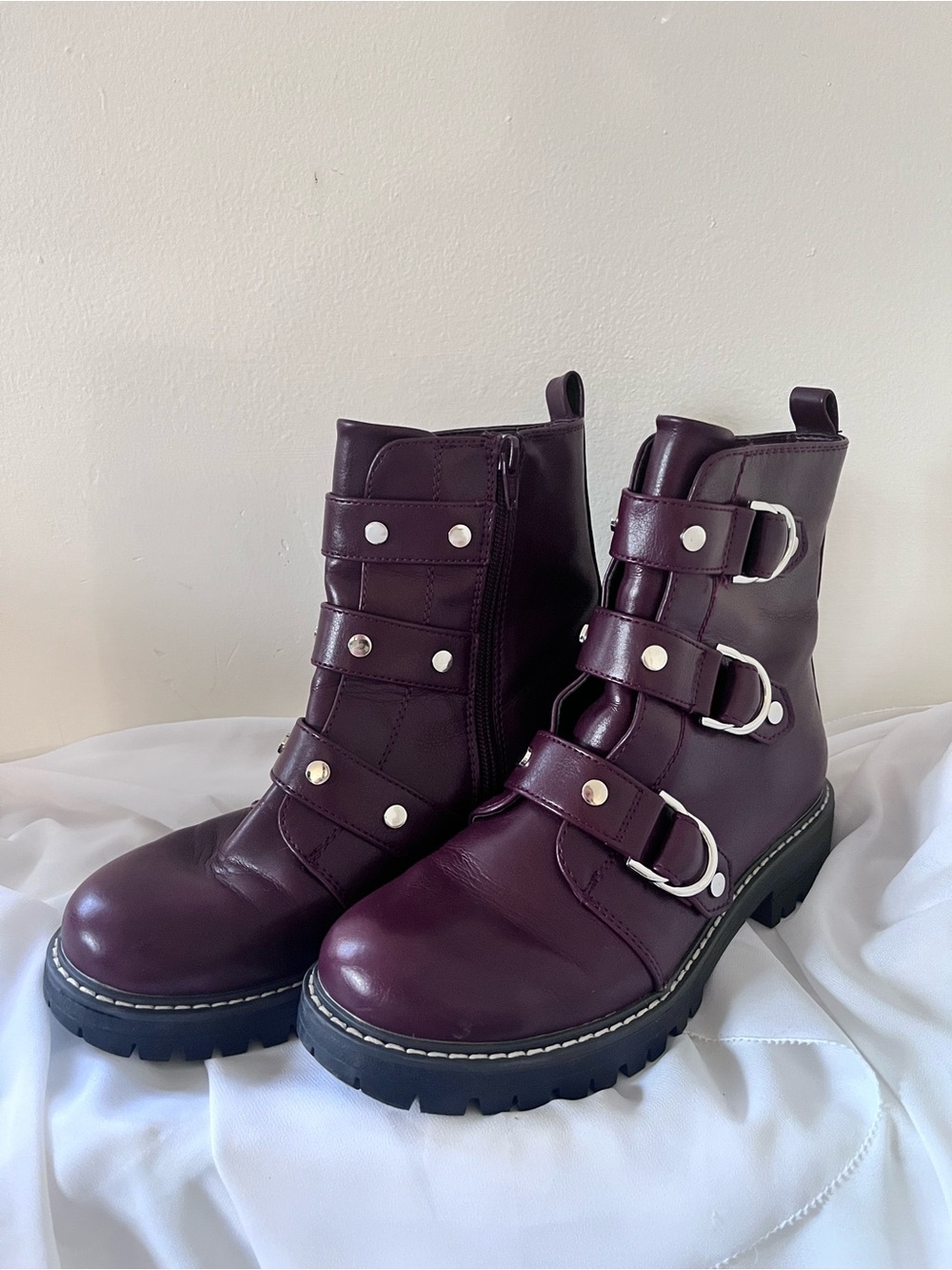 Kohl’s Burgundy Ankle Boots Women’s 7M Block Heel Buckle Faux Leather Zip
